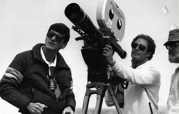 Gregg Champion got caught on camera in the set of 'Stakeout'.